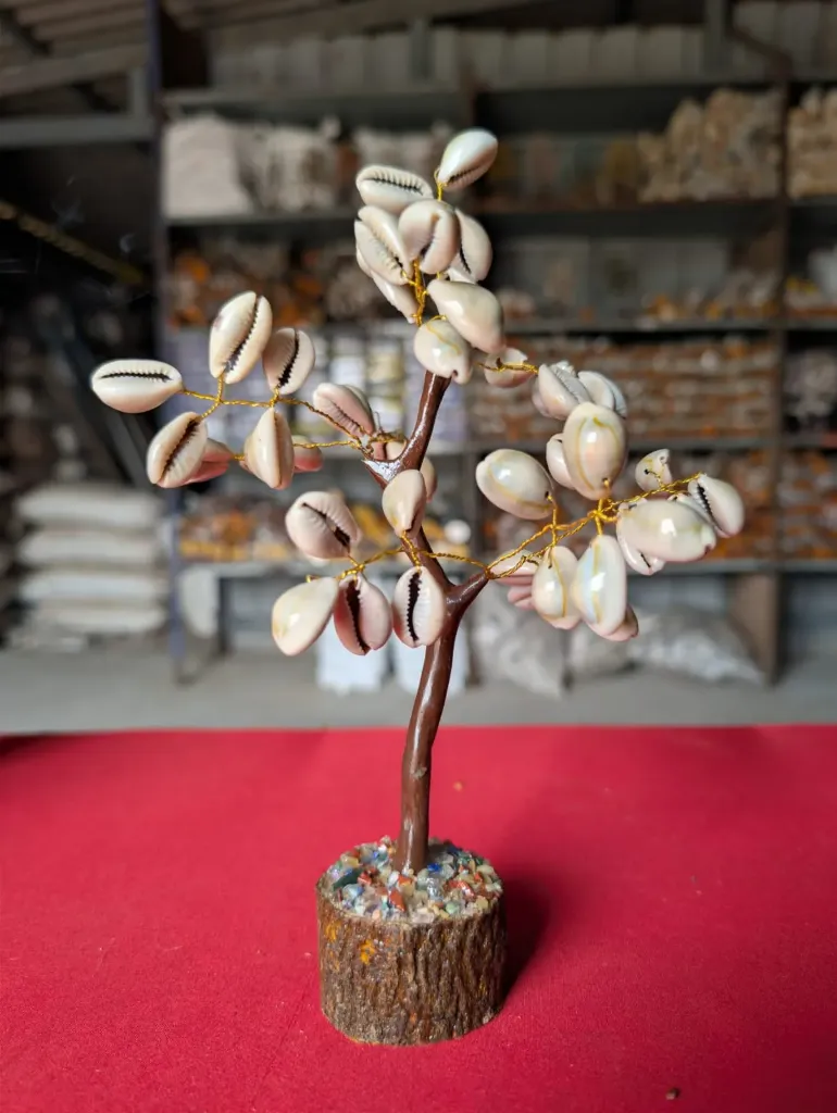 COWDY TREE (GRAY)